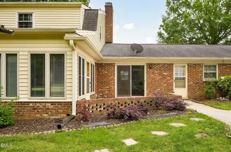 2021 Sunnybrook Drive Burlington NC 27215