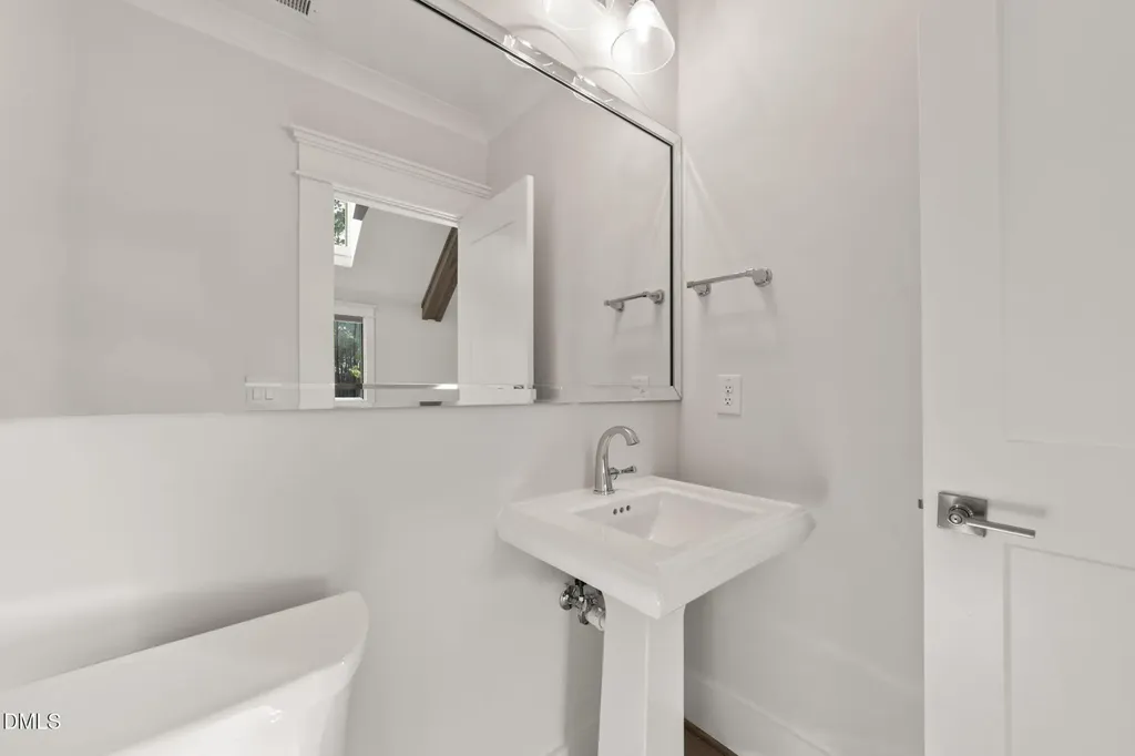 1008 Enchanted Pine Lane Raleigh NC 27614
