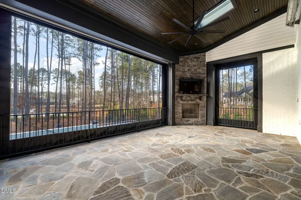 1008 Enchanted Pine Lane Raleigh NC 27614