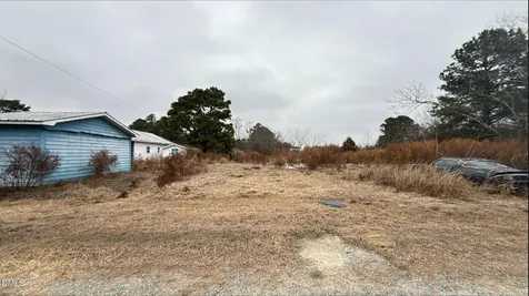 484 Yellow Skin Road Autryville NC 28318