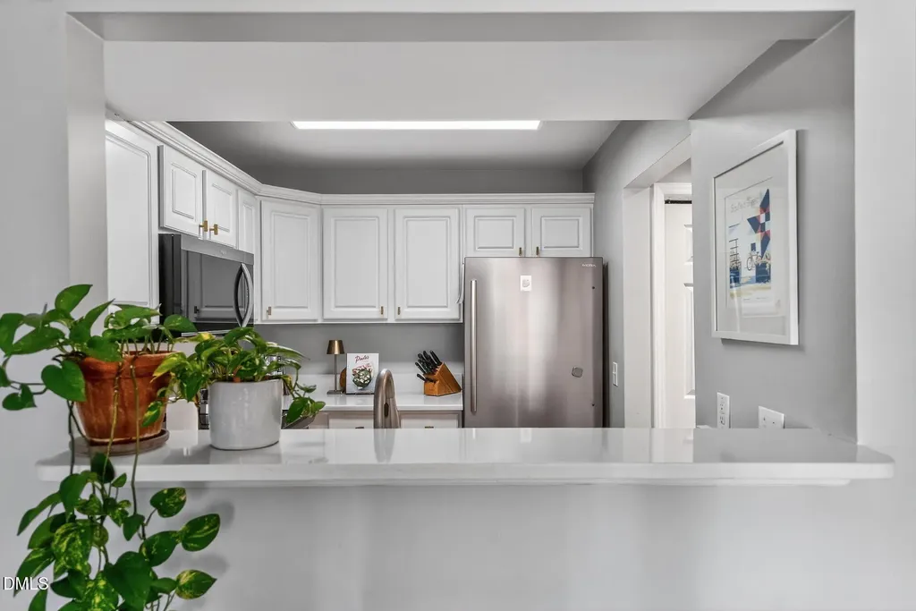 1111 Parkridge Lane Raleigh NC 27605