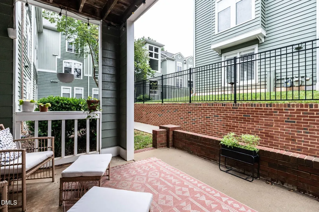 1111 Parkridge Lane Raleigh NC 27605