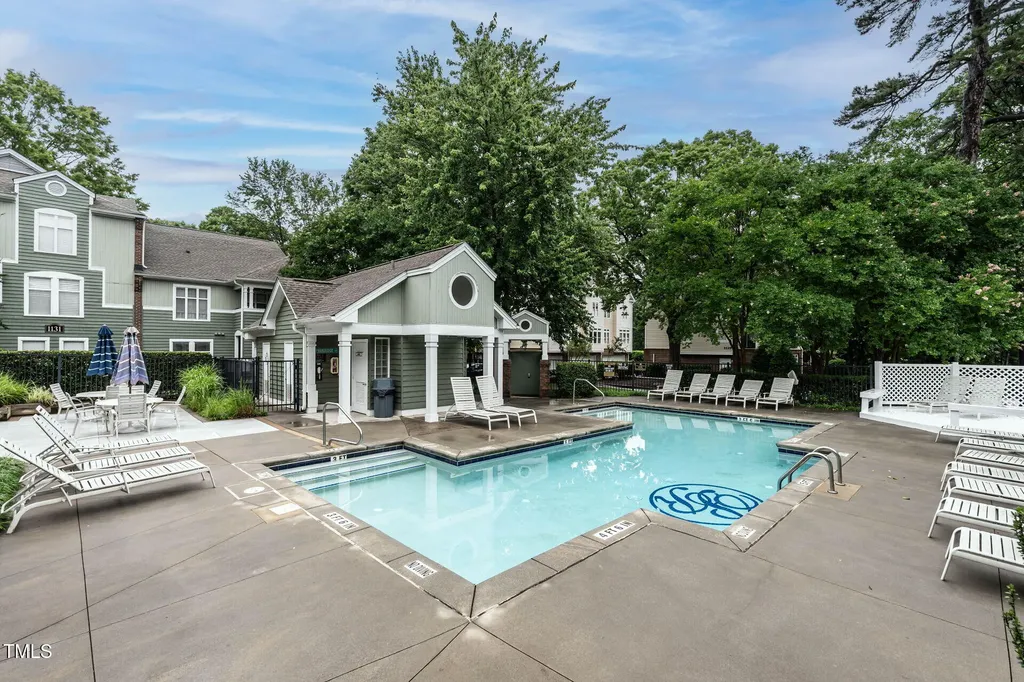 1111 Parkridge Lane Raleigh NC 27605
