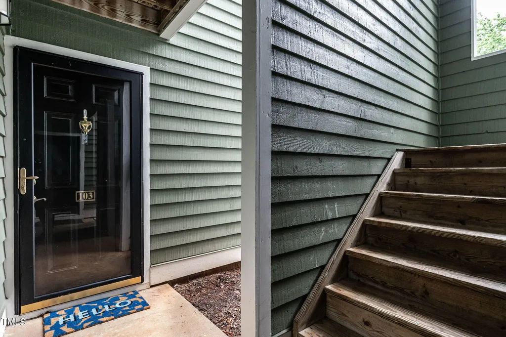 1111 Parkridge Lane Raleigh NC 27605
