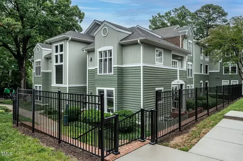 1111 Parkridge Lane Raleigh NC 27605