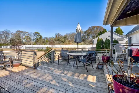 7716 La Finca Road Elm City NC 27822