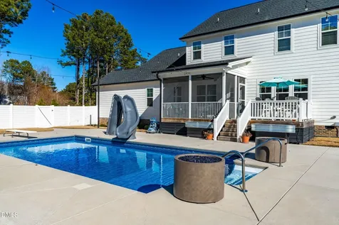 1605 Freedom Road Smithfield NC 27577