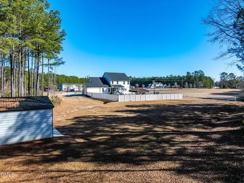 1605 Freedom Road Smithfield NC 27577