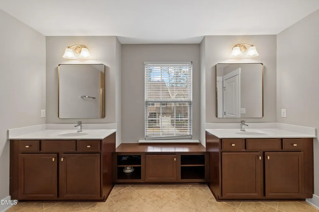 9903 Remedios Walk Raleigh NC 27617