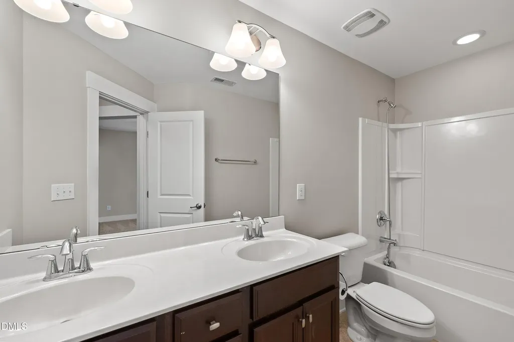 9903 Remedios Walk Raleigh NC 27617