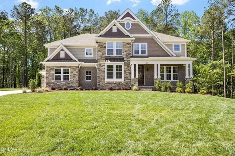 136 Ogden Circle Clayton NC 27527