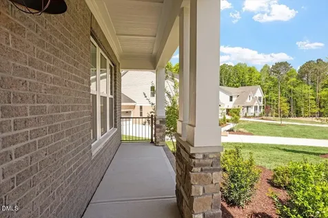 136 Ogden Circle Clayton NC 27527
