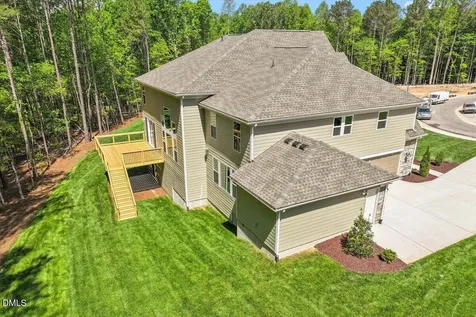 136 Ogden Circle Clayton NC 27527