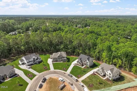 136 Ogden Circle Clayton NC 27527