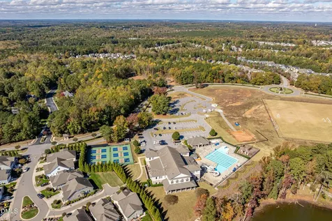 136 Ogden Circle Clayton NC 27527