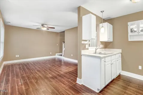 51 Birch Street Elizabethtown NC 28337