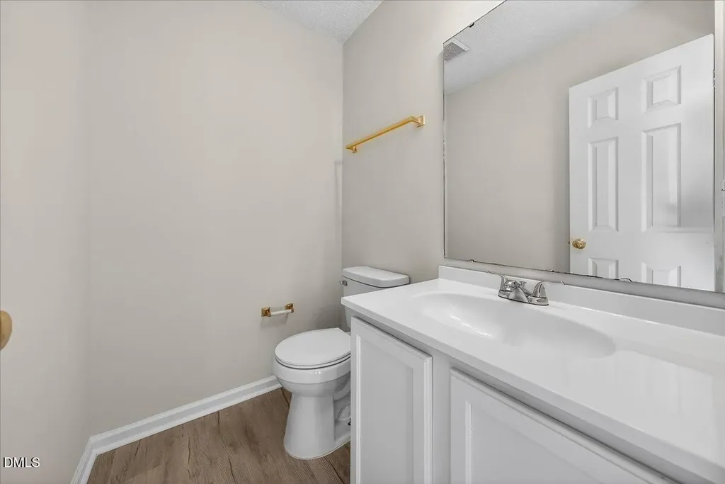 2604 Dwight Place Raleigh NC 27610