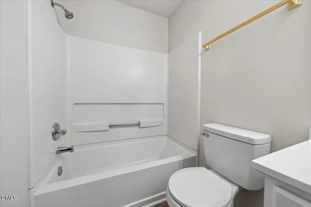 2604 Dwight Place Raleigh NC 27610