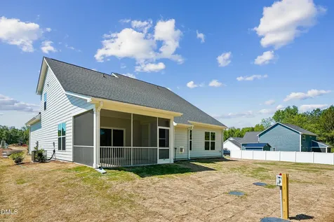 9513 Wood River Drive Zebulon NC 27597