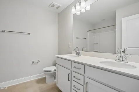 9513 Wood River Drive Zebulon NC 27597