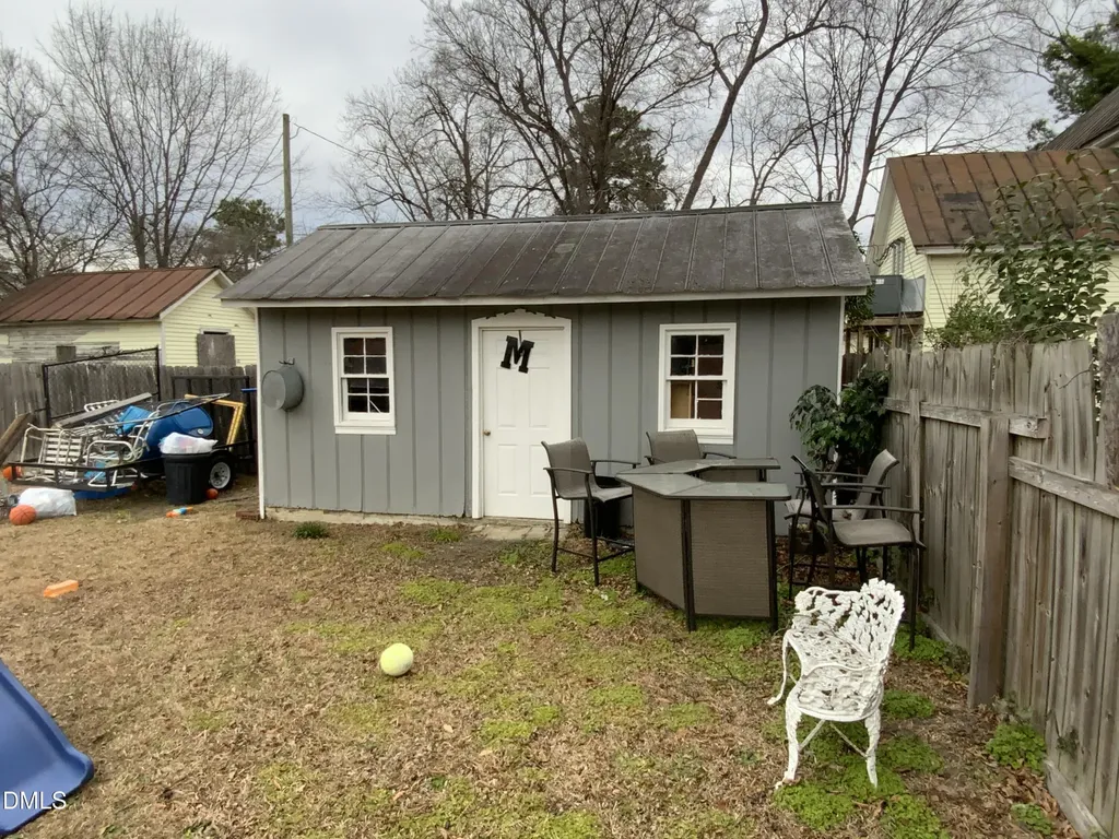 304 W Harnett Street Dunn NC 28334
