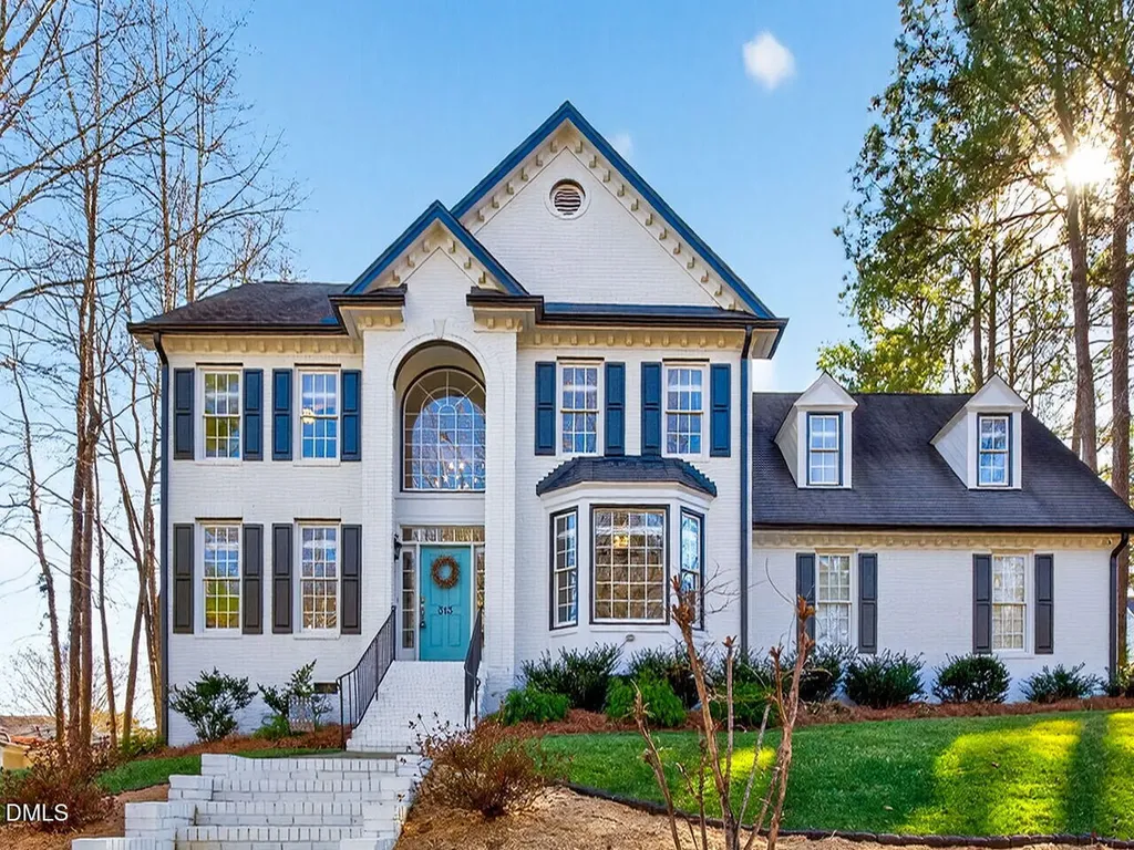 313 Crossway Lane Holly Springs NC 27540