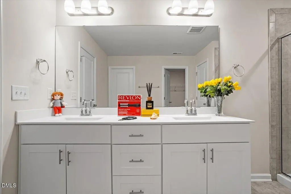 46 Coffee Tree Circle Clayton NC 27527