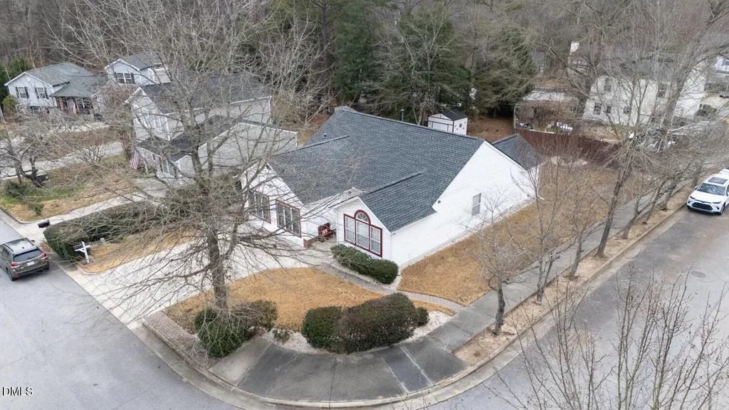 6900 Glenroy Court Raleigh NC 27616