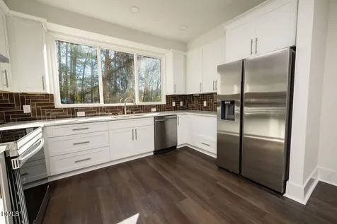 7 Mercury Court Durham NC 27703