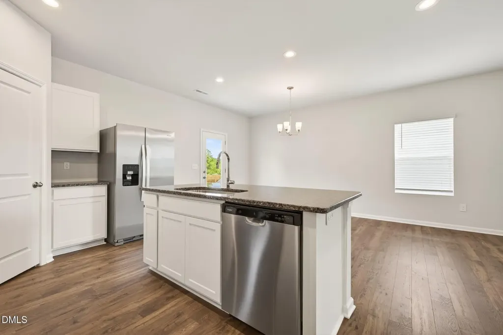 41 Stout Landing Dunn NC 28334