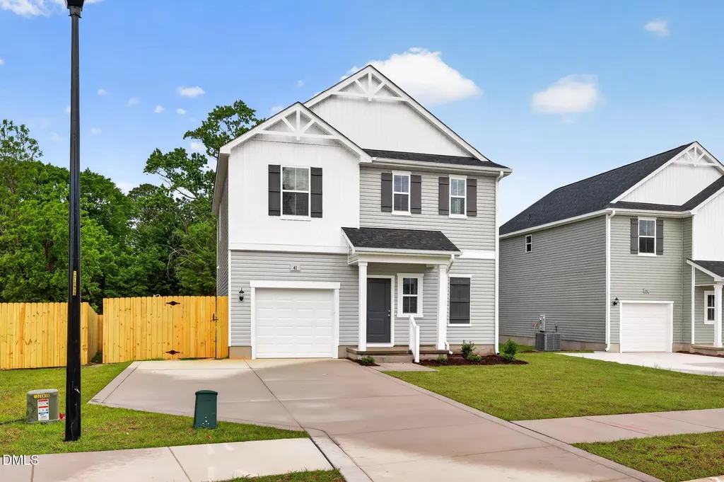 41 Stout Landing Dunn NC 28334