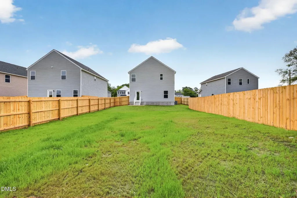 41 Stout Landing Dunn NC 28334