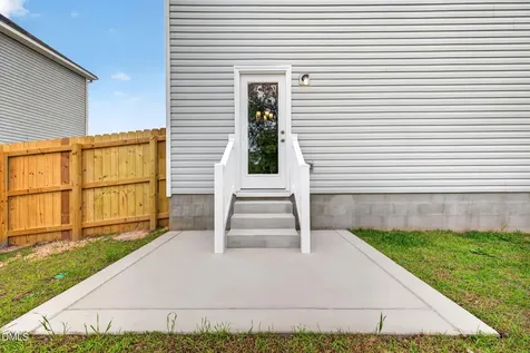 41 Stout Landing Dunn NC 28334