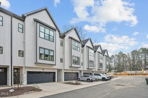 810 Maple Berry Lane Raleigh NC 27607