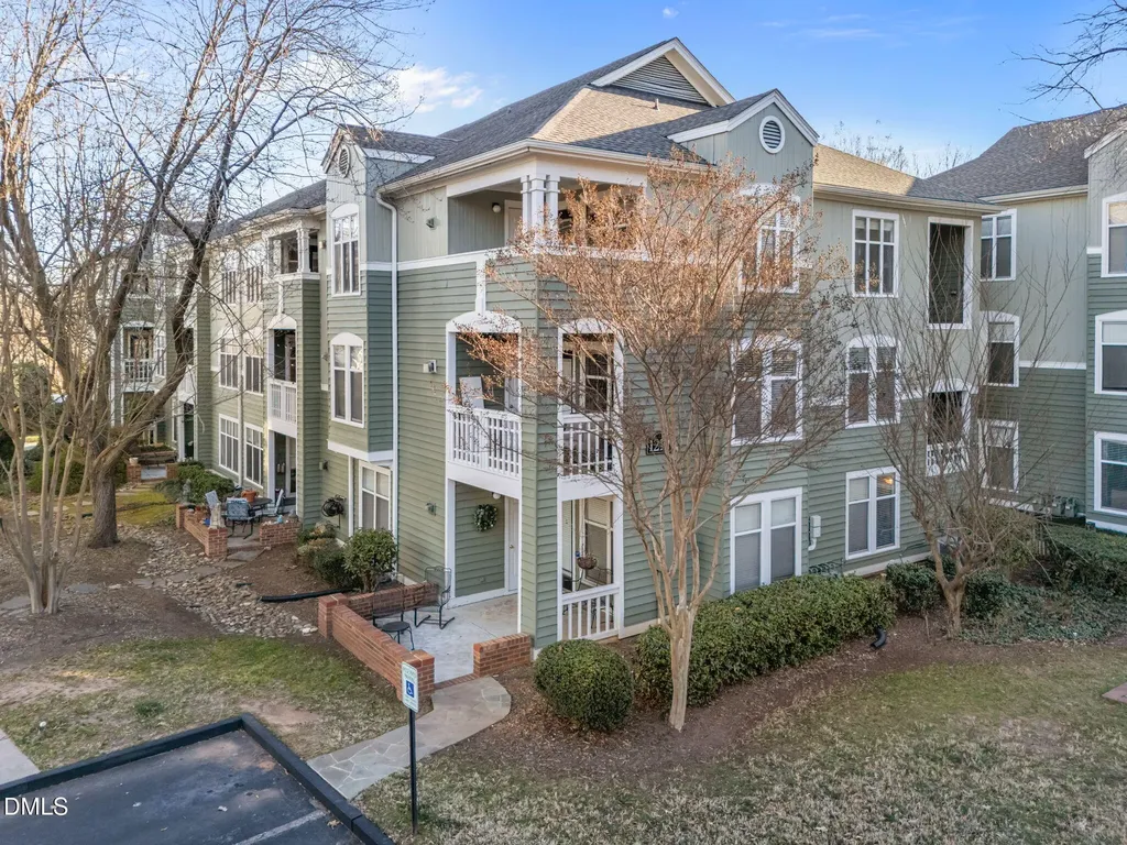 1210 Westview Lane Raleigh NC 27605