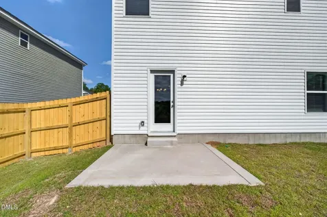 87 Stout Landing Dunn NC 28334
