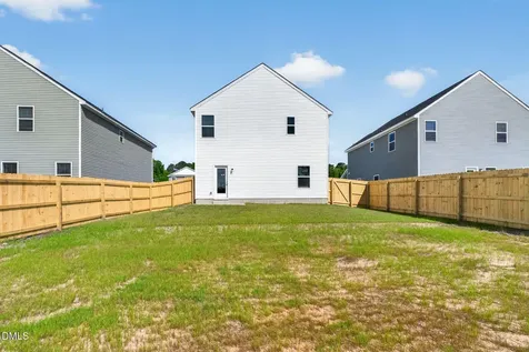 87 Stout Landing Dunn NC 28334