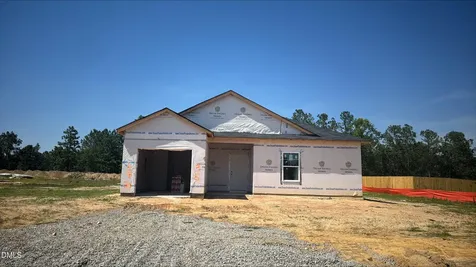 35 Colorado Court Spring Lake NC 28390