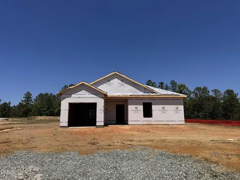 35 Colorado Court Spring Lake NC 28390