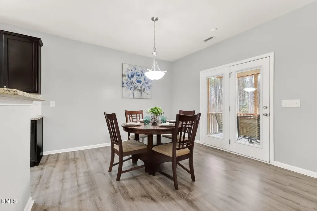 2709 Banks Lake Court Fuquay Varina NC 27526