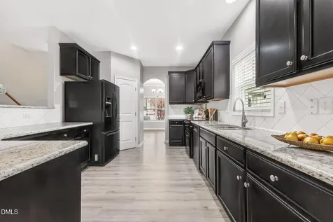 2709 Banks Lake Court Fuquay Varina NC 27526