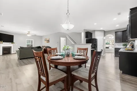 2709 Banks Lake Court Fuquay Varina NC 27526