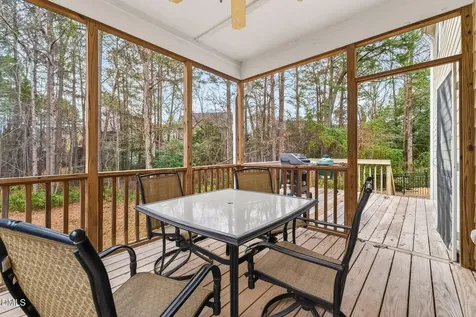 2709 Banks Lake Court Fuquay Varina NC 27526