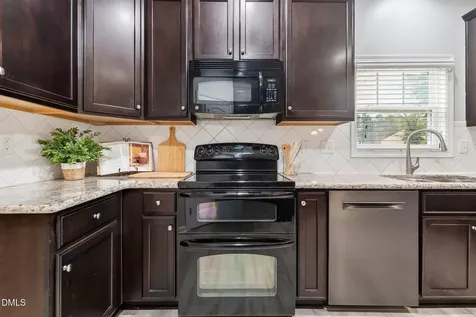 2709 Banks Lake Court Fuquay Varina NC 27526