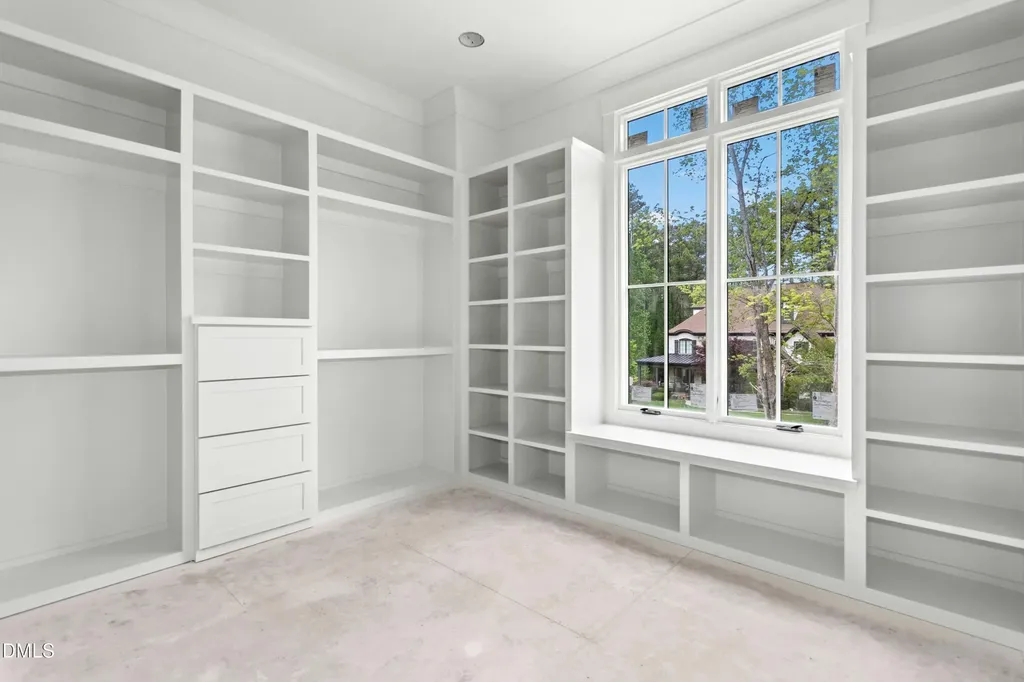 2024 Cadenza Lane Raleigh NC 27614