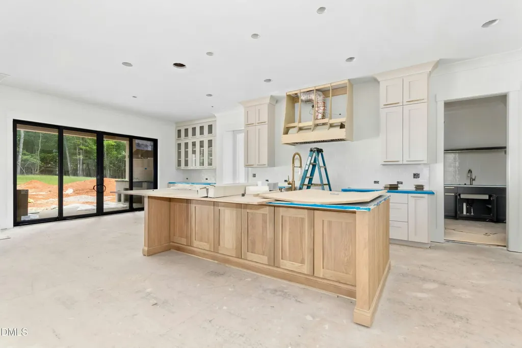 2024 Cadenza Lane Raleigh NC 27614