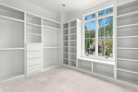 2024 Cadenza Lane Raleigh NC 27614
