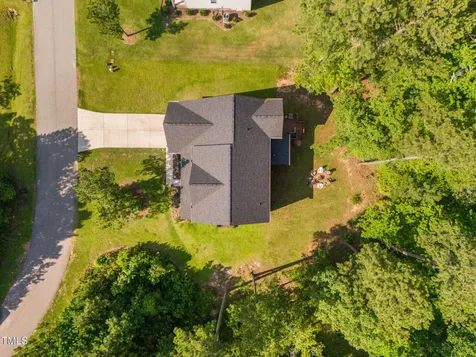 121 Roundrock Lane Sanford NC 27330