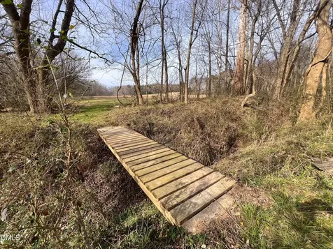 6061 River Run Trail Graham NC 27253