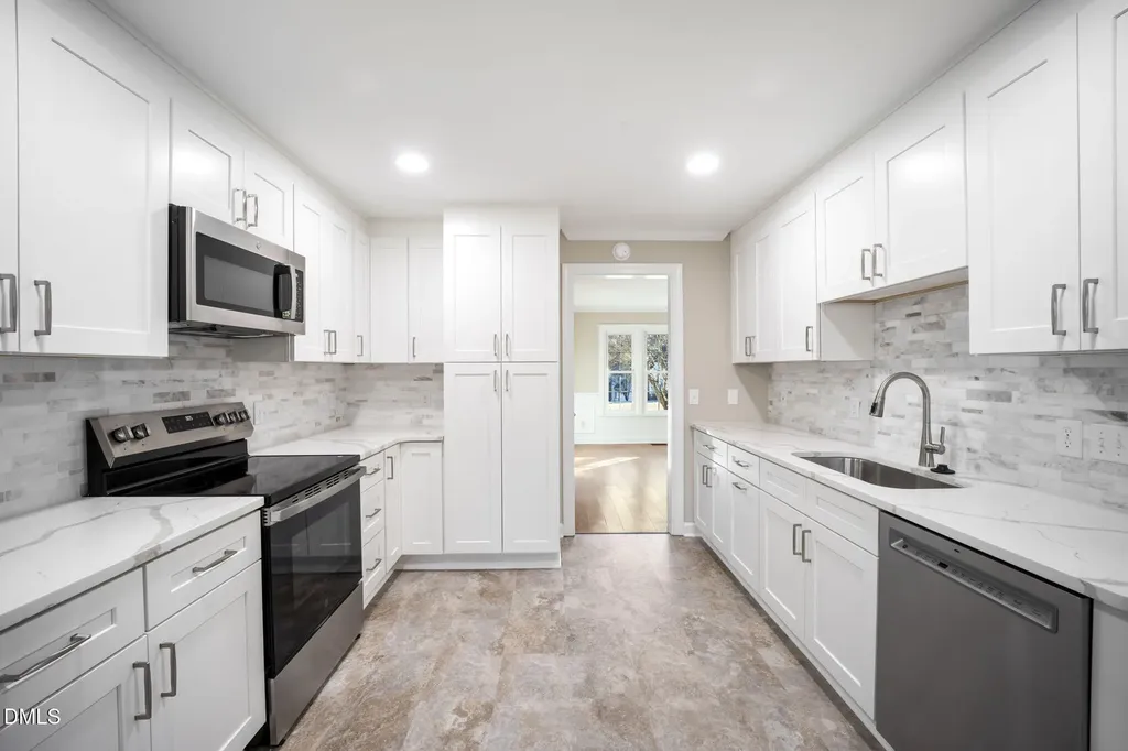 912 Broadhaven Drive Raleigh NC 27603